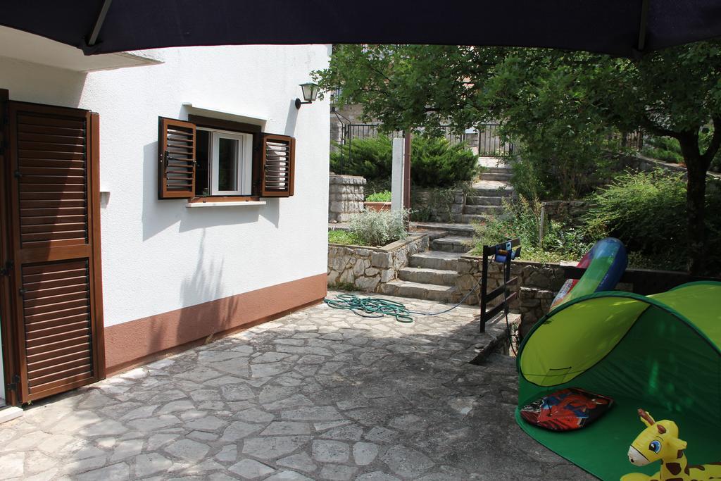 Holiday Home Luznar Klenovica Esterno foto