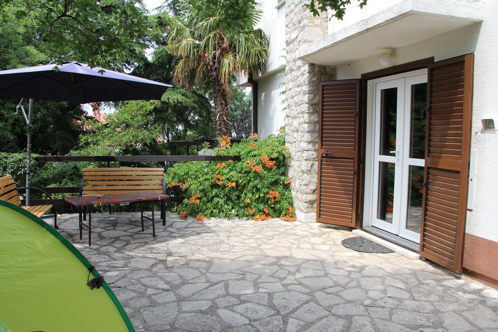 Holiday Home Luznar Klenovica Esterno foto