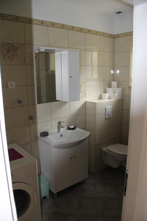 Holiday Home Luznar Klenovica Esterno foto