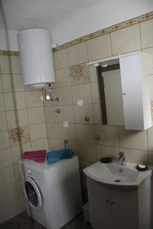 Holiday Home Luznar Klenovica Esterno foto